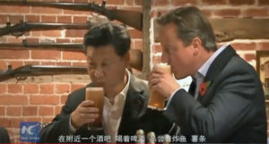 Xi Jinping and David Cameron drink pints in pub 2015
